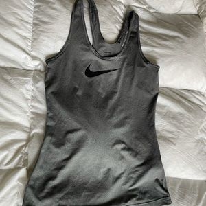 Nike Pro Tank